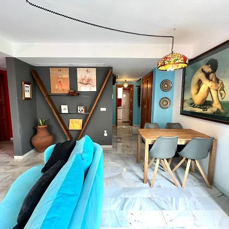 Apartamento A Las Puertas De La Alhambra グラナダ エクステリア 写真
