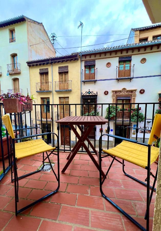 Apartamento A Las Puertas De La Alhambra グラナダ エクステリア 写真